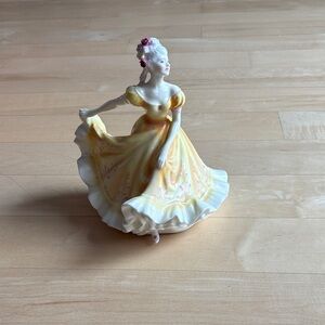 Royal Doulton - Ninette